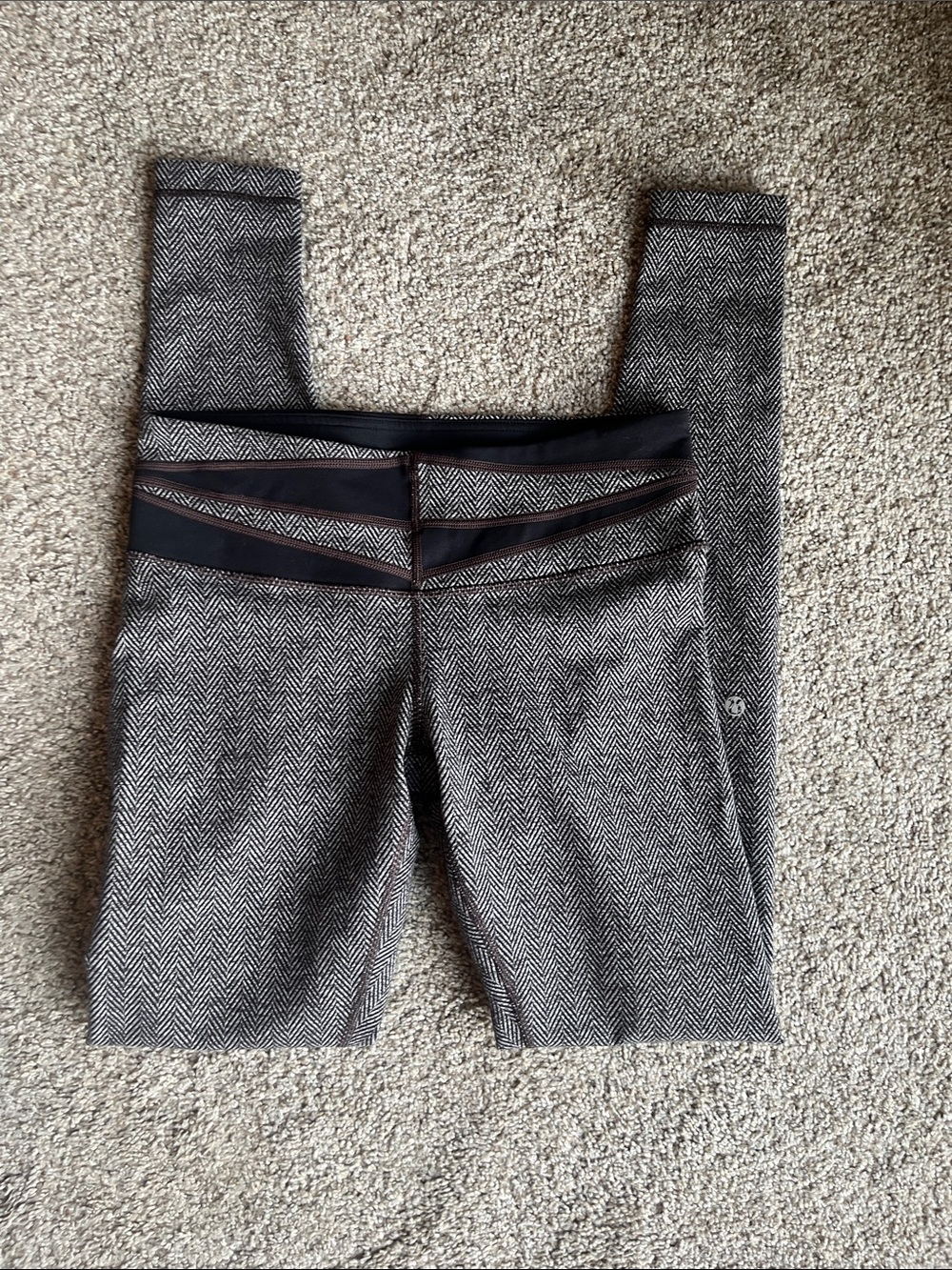 lululemon athletica Gray and Black Herringbone Leggings - Picture 5 of 8